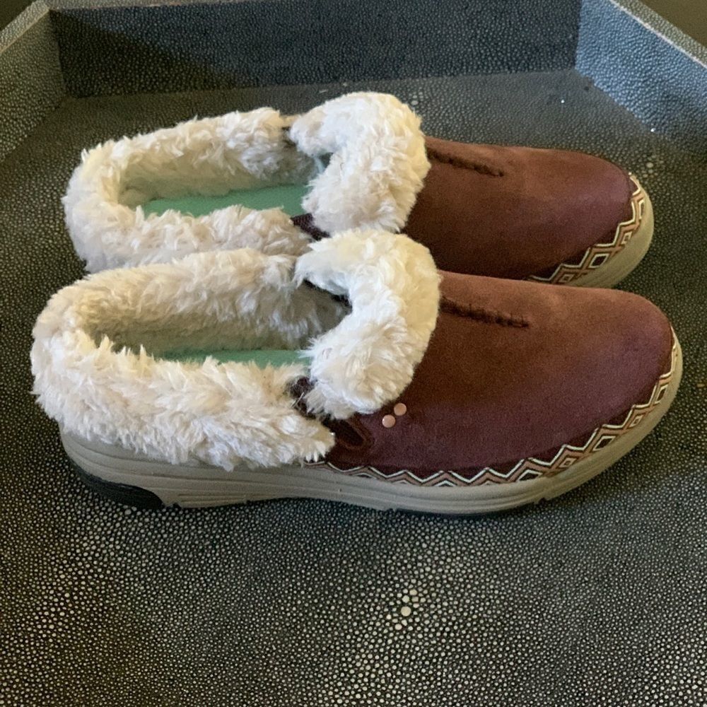 NWT RYKA indoor/outdoor slippers brown - Picture 6 of 10